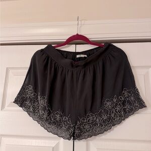 Kimchi blue beaded shorts size m